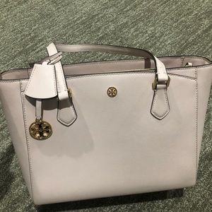 Tory Burch Robinson Small Saffiano tote